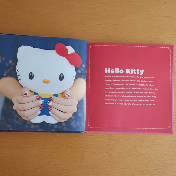 Hello Kitty – Nail Art Book (2014) - Picture 5 of 16